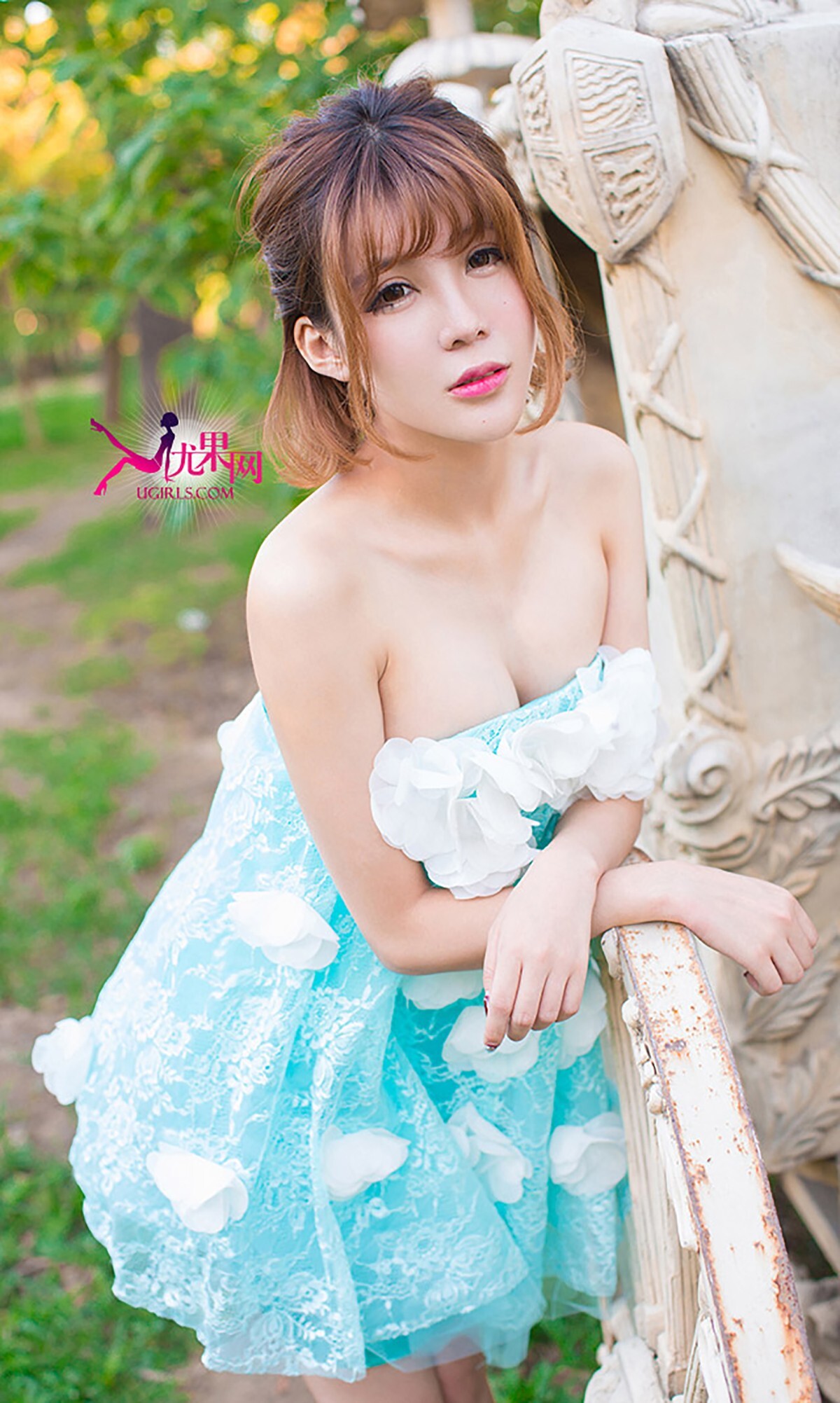 [Ugirls爱尤物]APP2015 No.054 Alin